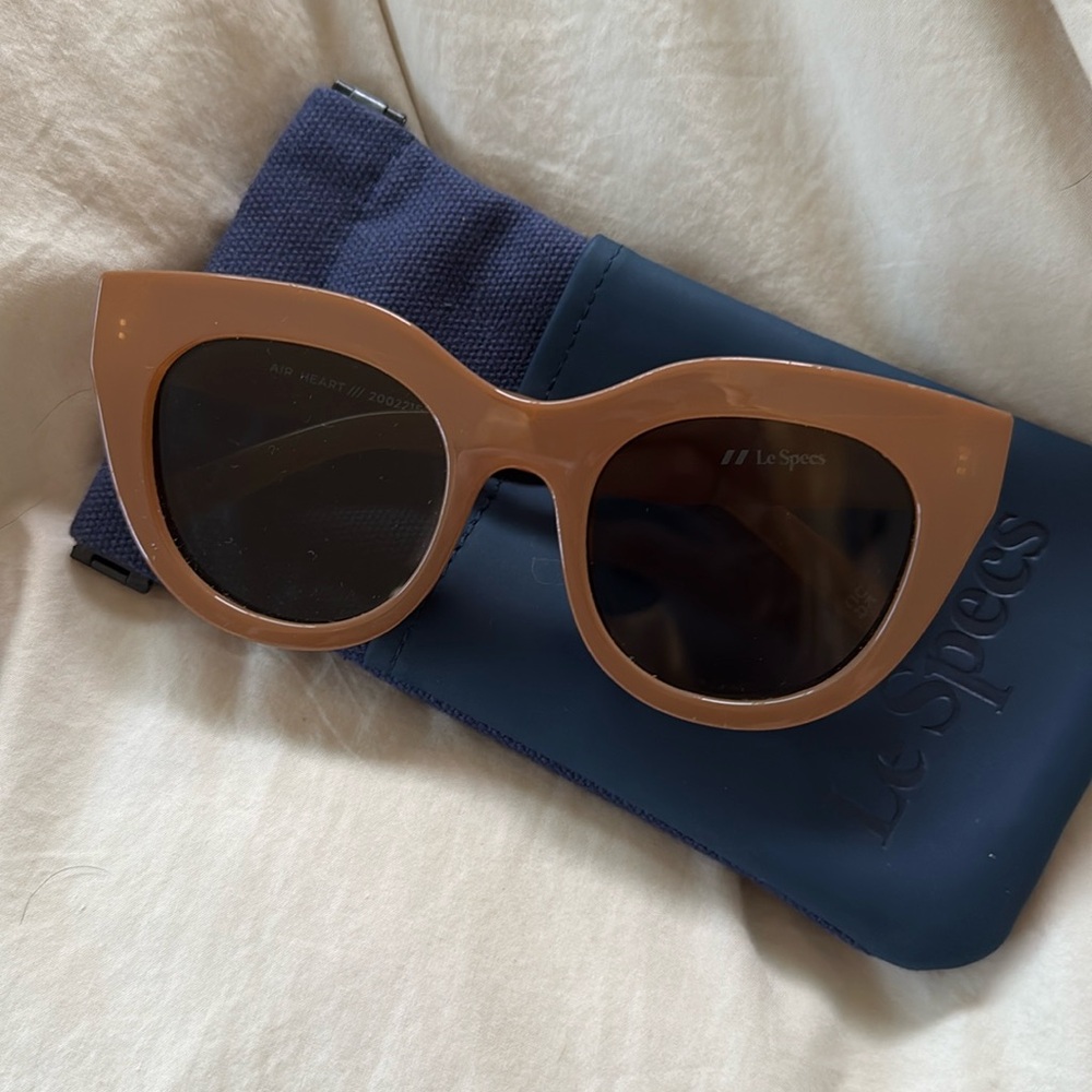 Le spec sunglasses air heart in Caramel Khaki Mono